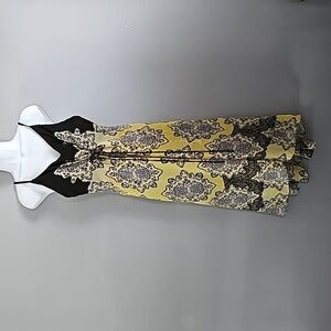 Le Chateau Maxi Dress with beautiful  yellow & black shear pattern | Sz L